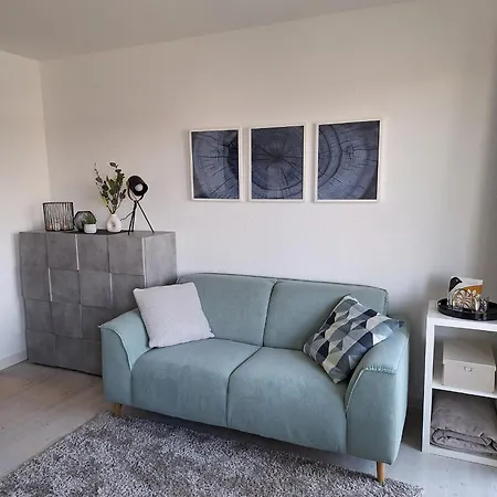 Tinyflat33 Apartment In Koblenz Mit Internet Balkon Stellplatz Magenta Tv Eksteriør billede